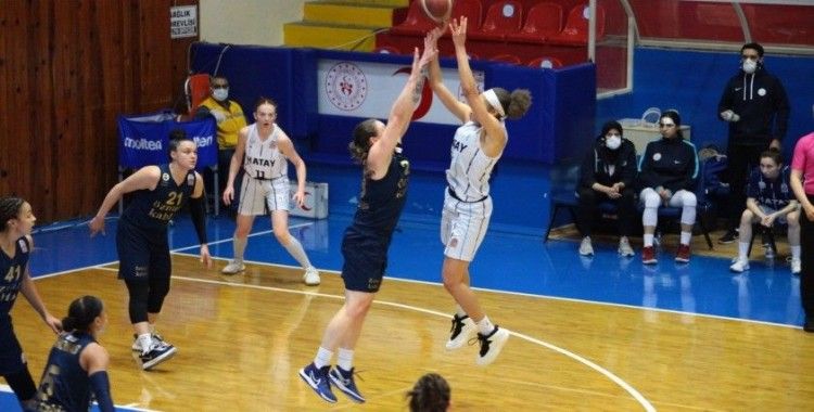 Kadınlar Basketbol Ligi: Hatay Büyükşehir Belediyespor: 70 - Fenerbahçe Öznur Kablo: 91