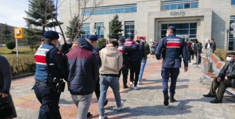 Ankara'da kaçakçılık, uyuşturucu ve hırsızlık operasyonları: 23 gözaltı