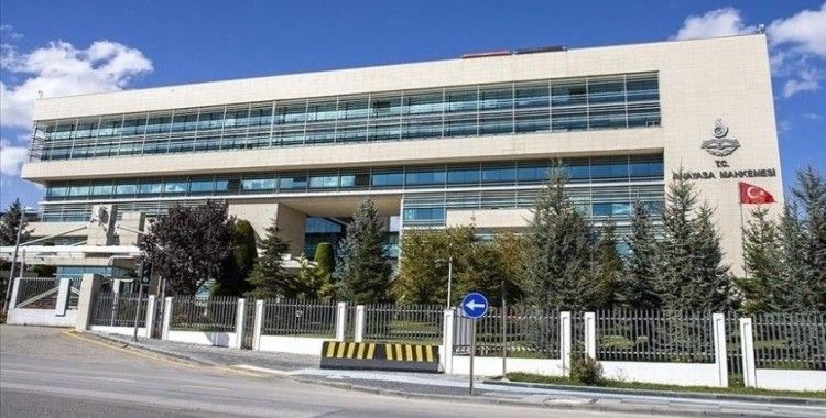 Anayasa Mahkemesi HDP'nin kapatılması davasında iddianameyi iade etti