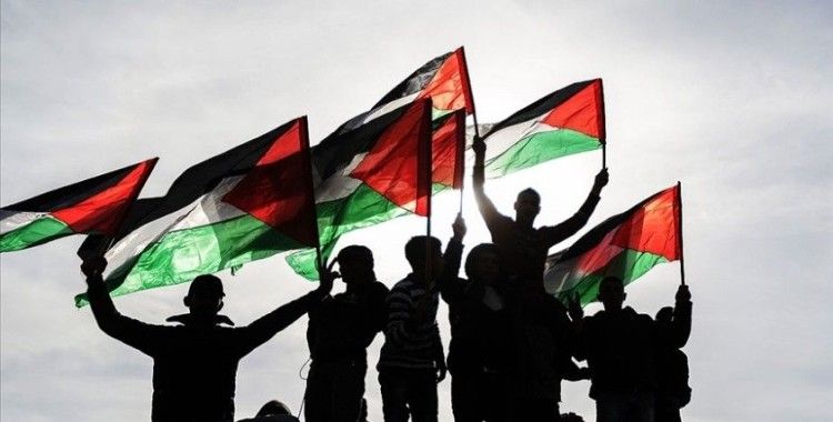 Filistinli gruplar, UCM'yi 'Filistin halkına karşı suç işleyen İsrailli yetkilileri yargılamaya' çağırdı