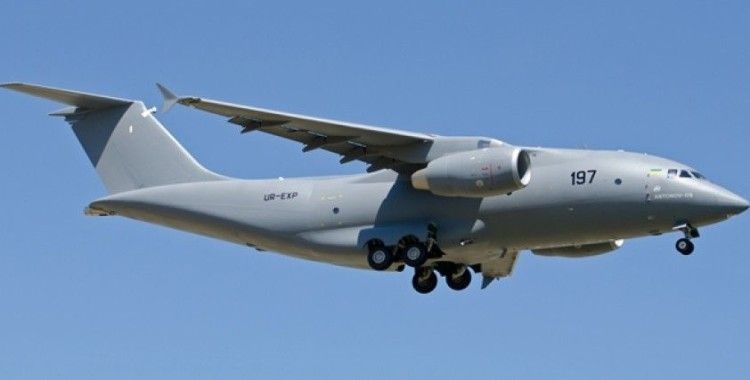 ABD Hava Kuvvetlerine ait askeri nakliye uçağı Kiev'e indi