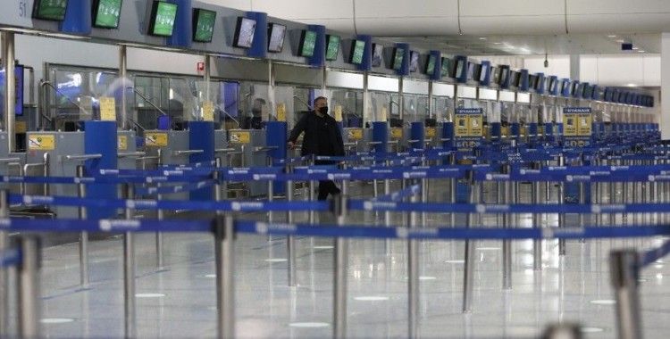 Yunanistan, uluslararası uçuşlardaki kısıtlamaları 19 Nisan'a kadar uzattı