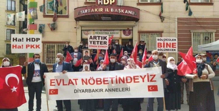 Diyarbakır'da evlat nöbetindeki ailelerden MHP lideri Bahçeli'ye teşekkür