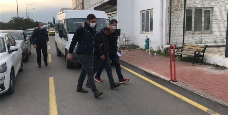 Adana'da FETÖ/PDY'ye yönelik operasyonda 3 kişi yakalandı
