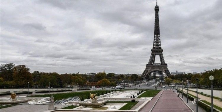 Fransa'da mahkemenin, Müslüman okul inşasını engellemek isteyen belediyeye müdahalesi tartışmaya yol açtı