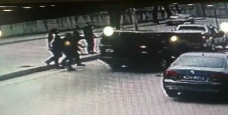 Çekmeköy’de kanlı tuzak: 3 otomobil ile cipin önünü kesip silah ve bıçakla saldırdılar