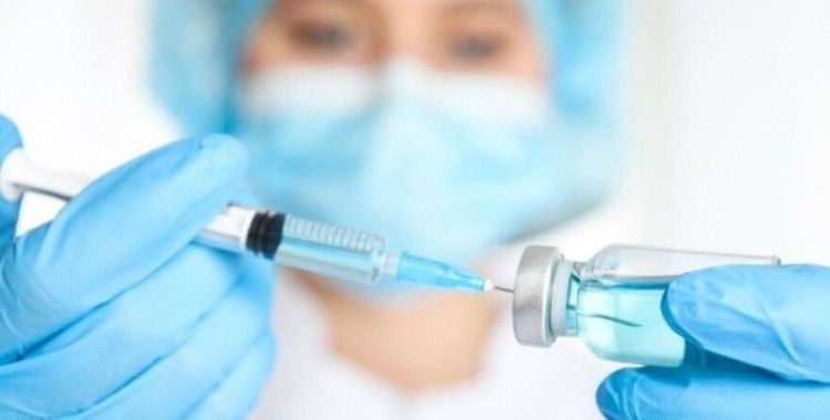 AB Komisyonu Başkanı Leyen: 'Pfizer ve BioNTech, AB'ye 50 milyon ek aşı tedarik edecek'