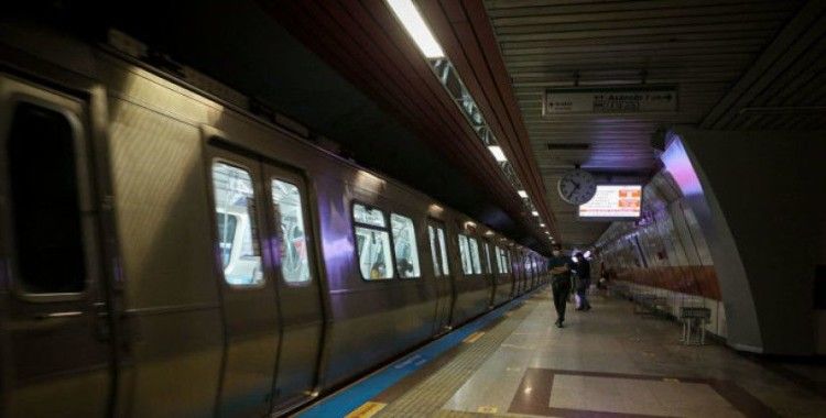 İBB'den metro paylaşımı: 10 hatta çalışıyor, rekor kırıyoruz