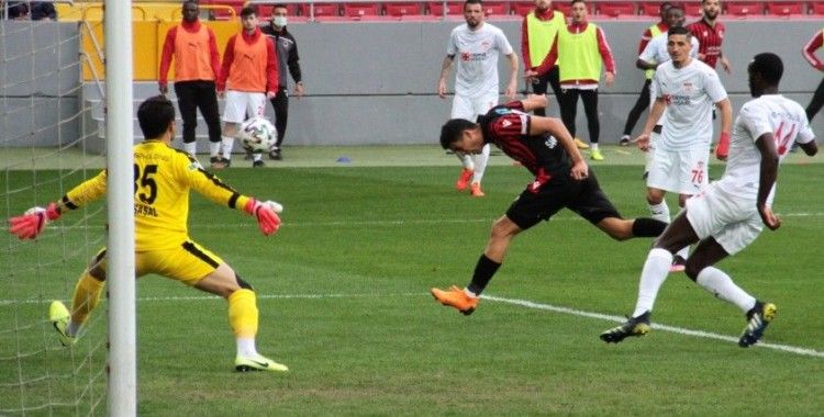 Süper Lig: Gençlerbirliği: 2 - Sivasspor: 3 (Maç sonucu)