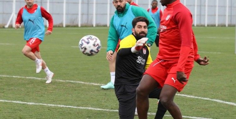 Sivasspor ara vermeden Beşiktaş maçı hazırlıklarına başladı
