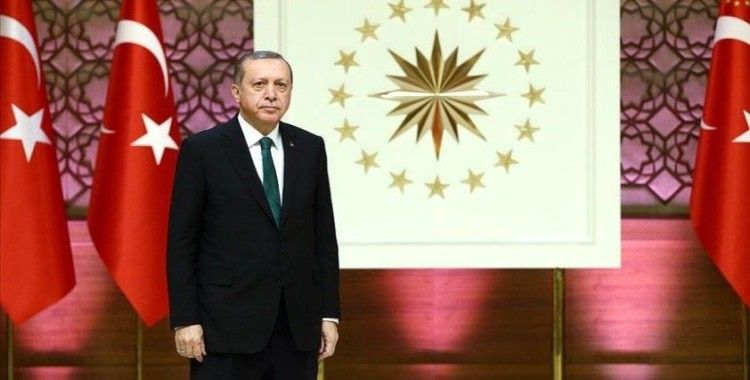 Cumhurbaşkanı Erdoğan, Avrupa şampiyonu Taha Akgül'ü telefonla arayarak kutladı