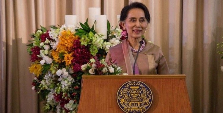 Myanmar'da devrik lider Suu Çii'nin mahkeme tarihi bir kez daha ertelendi
