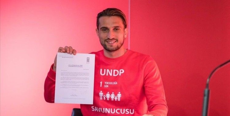 Milli futbolcu Yusuf Yazıcı UNDP Türkiye'nin 'Yoksullukla Mücadele Savunucusu' oldu