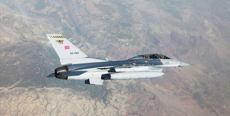 Irak'ın kuzeyinde terör örgütü PKK'ya ait hedefler vuruldu