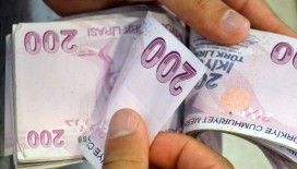 Emeklilere bayram ikramiyesini bin 100 TL’ye çıkaran teklif kabul edildi