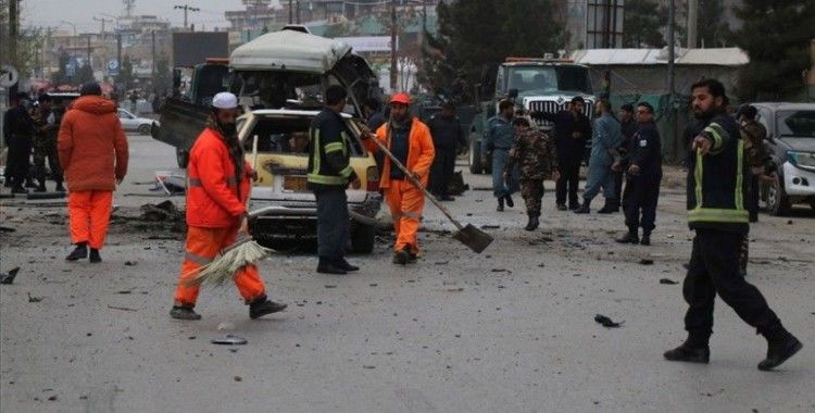 Afganistan'da iftar saatlerinde bomba yüklü araçla saldırı