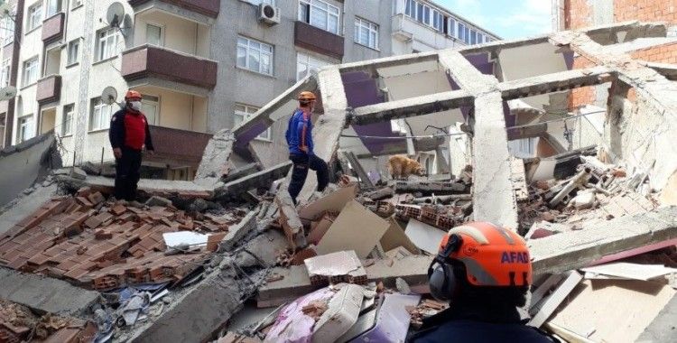 Zeytinburnu’nda yıkılan binanın yapı ruhsatının bulunmadığı ortaya çıktı