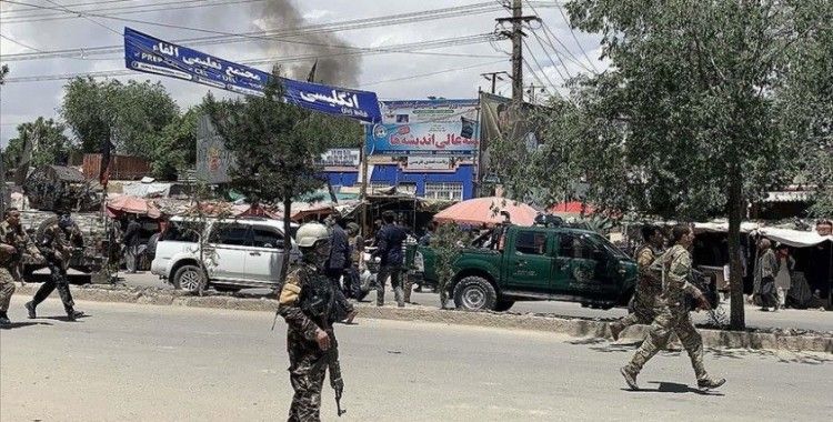 Afganistan'da yolcu otobüsüne bombalı saldırı: 11 ölü, 28 yaralı