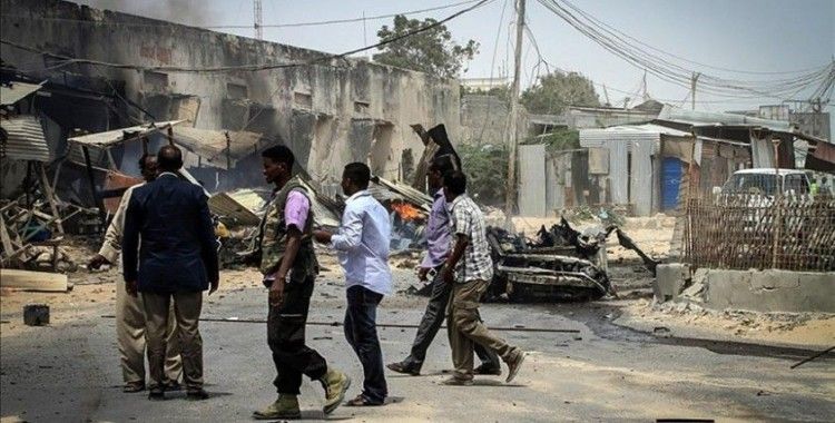 Somali'de bir karakolun hedef alındığı intihar saldırısında çok sayıda kişi hayatını kaybetti