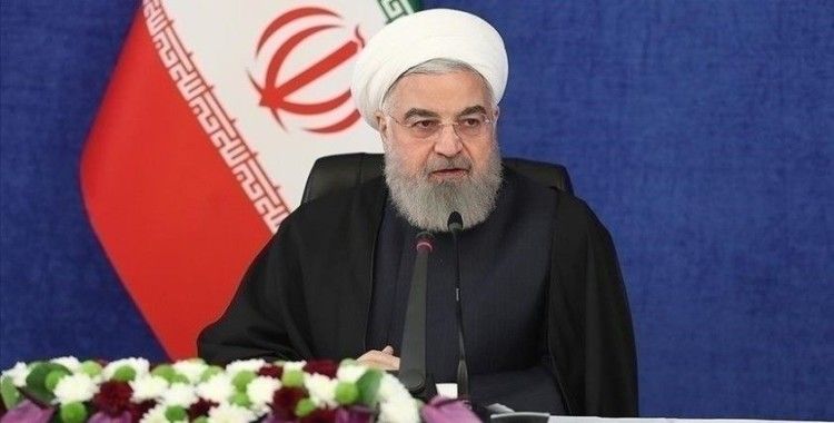 Ruhani, İran'da Cumhurbaşkanı adaylığı için gerekli şartları yeniden düzenleyen kararı reddetti