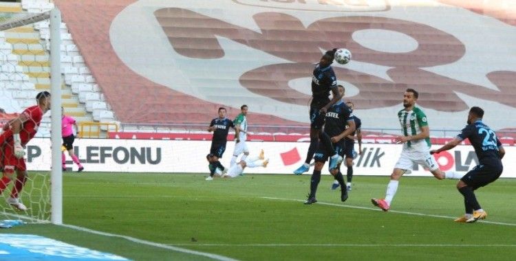 Süper Lig: Konyaspor: 1 - Trabzonspor: 1 (Maç sonucu)