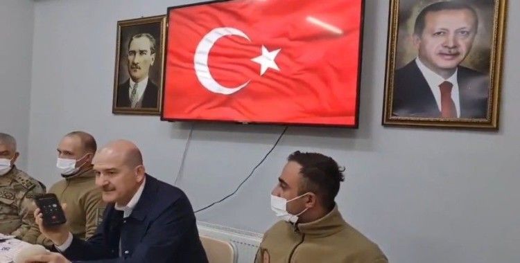 Cumhurbaşkanı Erdoğan Hakkari’deki askerlerin bayramını kutladı