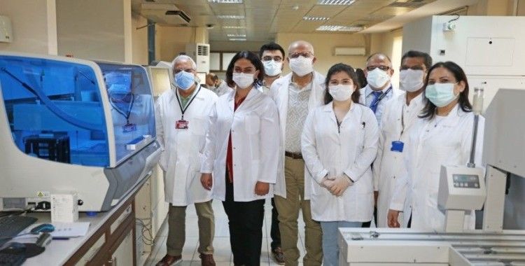 Çin aşısı yapılan sağlık çalışanlarında antikor yüzde 98.2 tespit edildi
