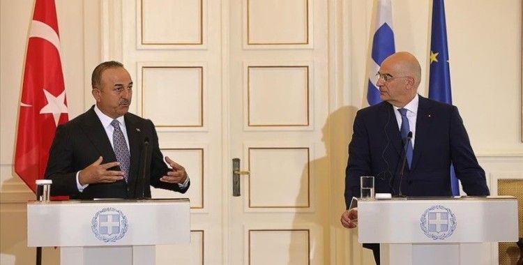 Yunanistan Dışişleri Bakanı Dendias: Aşı olmuş vatandaşlar her iki ülkeyi (Türkiye) karşılıklı ziyaret edebilecek