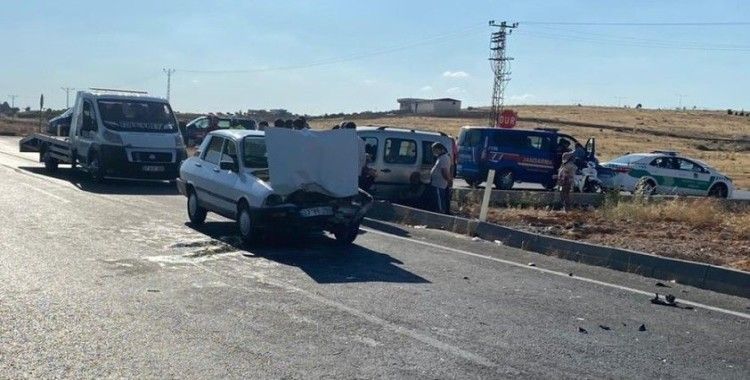 Nizip'te trafik kazası: 5 yaralı