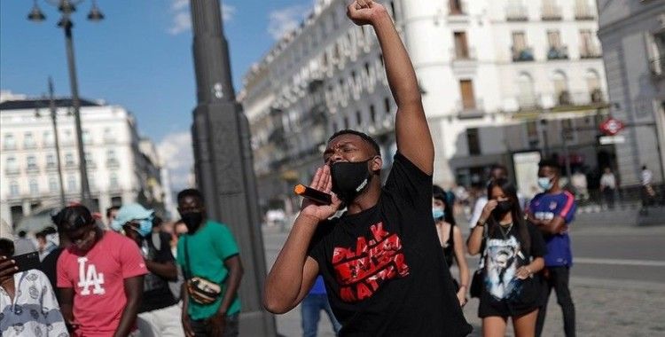 Madrid'de ırkçılık karşıtı gösteri düzenlendi