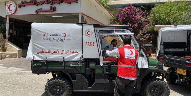 Türk Kızılaydan Filistin Kızılayına ambulans bağışı