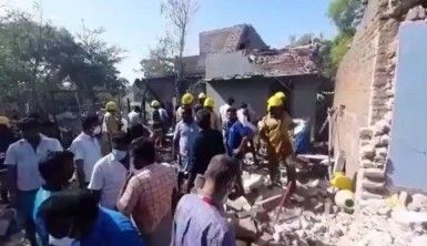 Hindistan'da havai fişek fabrikasında patlama