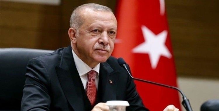 Cumhurbaşkanı Erdoğan'dan Galatasaray Kulübü Başkanı Elmas'a tebrik telefonu