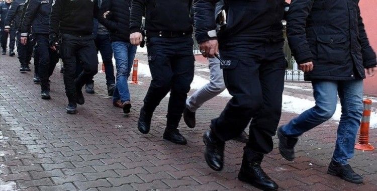 FETÖ'nün TSK yapılanmasına yönelik İzmir merkezli soruşturmada 98 zanlı gözaltına alındı