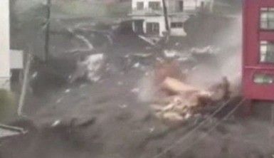 Japonya'yı sel ve heyelan vurdu, 20 kişi kayıp