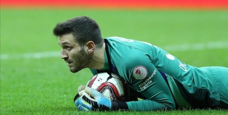 Galatasaray'da kaleci Okan Kocuk, Giresunspor'a kiralandı
