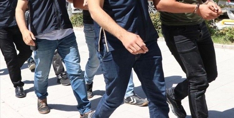 Elebaşılığını Sedat Peker'in yaptığı suç örgütüne yönelik operasyonda 15 kişi yakalandı