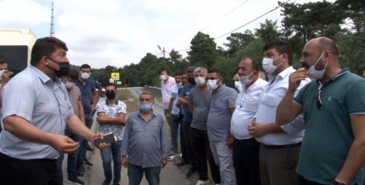 Arnavutköy’de onlarca minibüs kontak kapattı