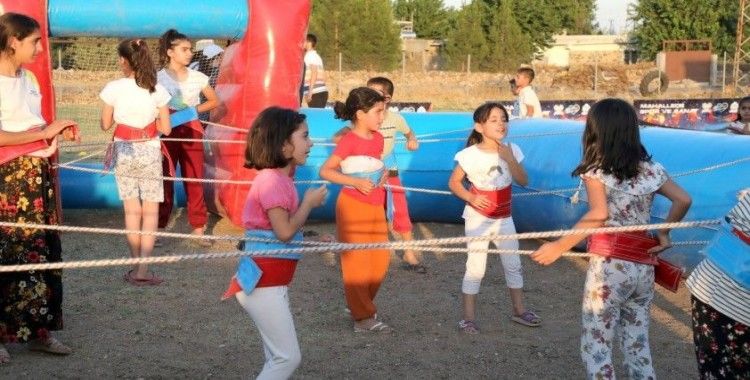 Yenişehir'de spor ve sinema etkinliği devam ediyor