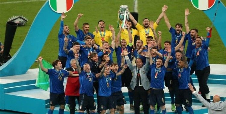 EURO 2020'nin en iyi 11'i belli oldu