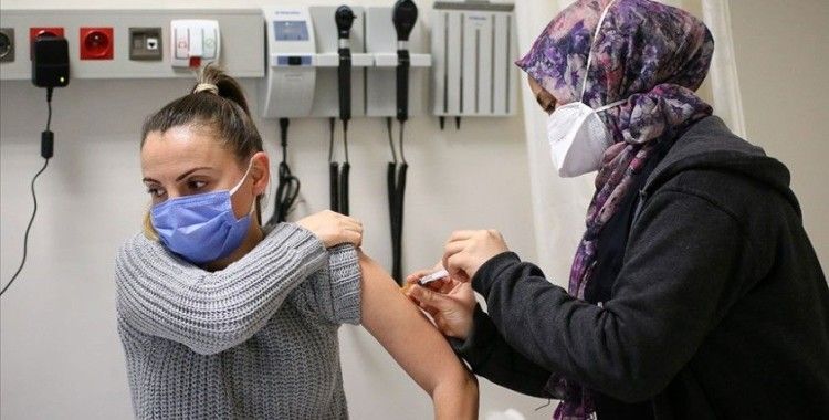 Türkiye'de Kovid-19'la mücadelede uygulanan aşı miktarı 60 milyonu aştı