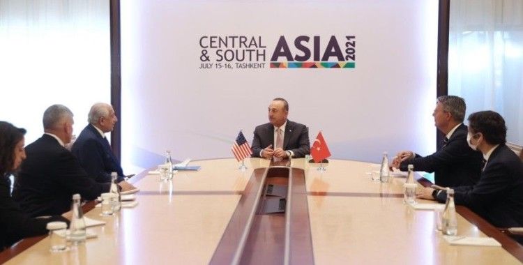 Dışişleri Bakanı Çavuşoğlu, Afganistan Cumhurbaşkanı Gani ile bir araya geldi