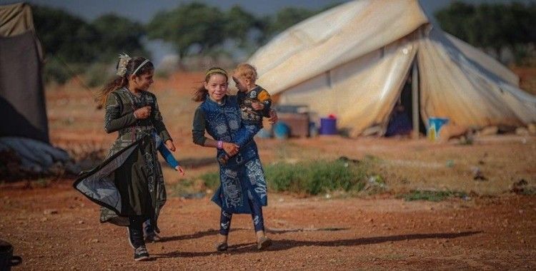 İdlib'deki kamplara sığınan siviller bir Kurban Bayramı'na daha buruk girdi