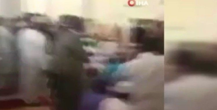 Mali’nin geçici Devlet Başkanı Goita’ya bıçaklı saldırının görüntüsü ortaya çıktı