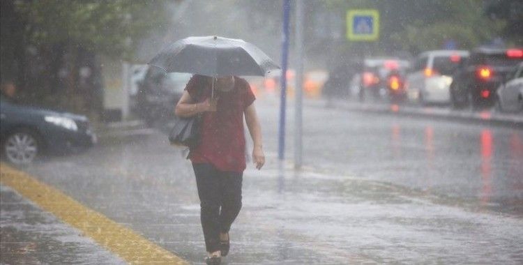 Meteorolojiden Doğu Karadeniz için kuvvetli yağış uyarısı