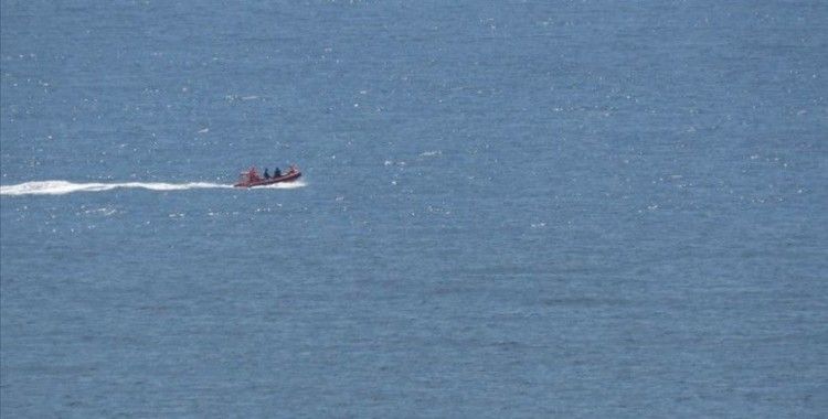 Girit Adası'nın güneydoğusunda Suriyeli mültecileri taşıyan tekne battı