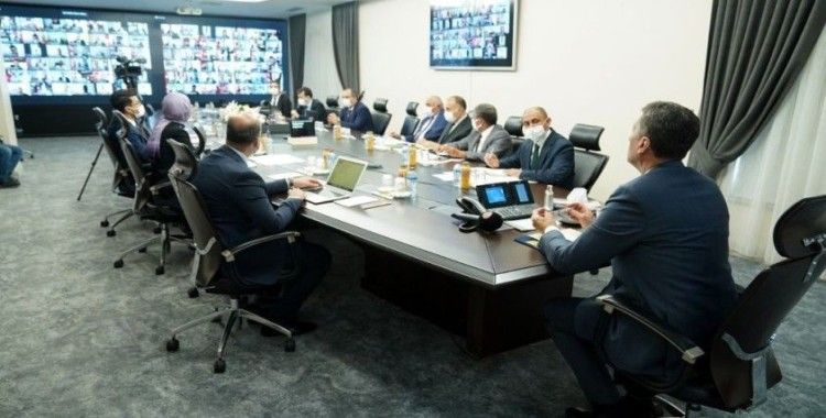 Milli Eğitim Bakanı Selçuk, 81 ilin milli eğitim müdürüyle toplantı yaptı