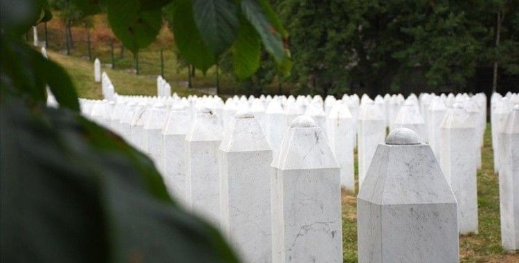 Bosna Hersek'te 'soykırımı inkar etmek' bugünden itibaren suç sayılacak