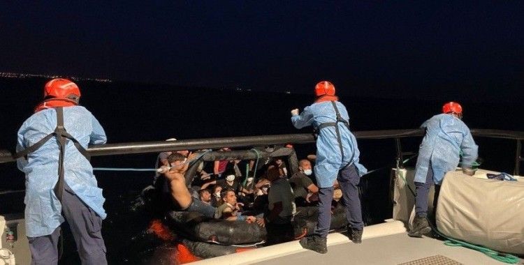 Aydın açıklarında 57 düzensiz göçmen kurtarıldı
