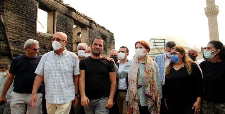 İYİ Parti Genel Başkanı Akşener: "Terör üyeliği ile yargılanmalıdırlar"